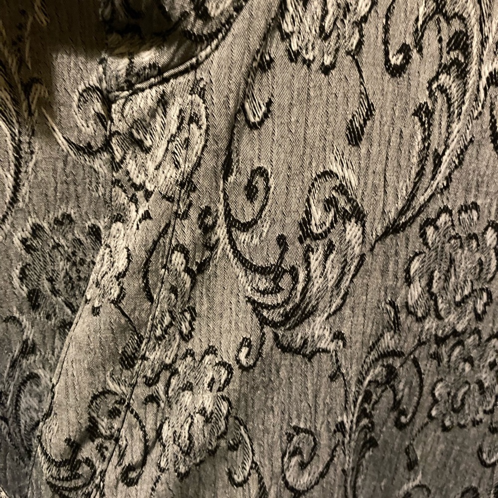 Dress Barn blouse sz Lg - Picture 7 of 7